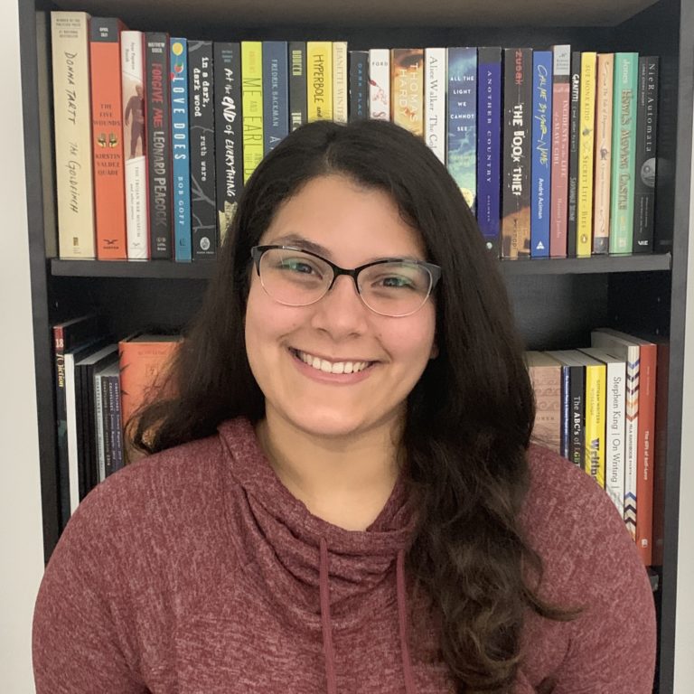 Jessenia Hernandez Headshot